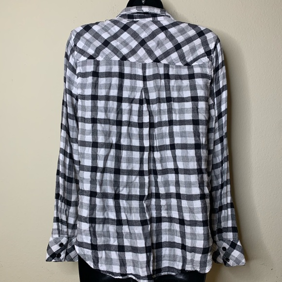 Bella Dahl Black and White Plaid Button Down Shirt - Picture 6 of 8